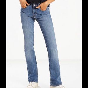 Levi’s classic bootcut 14short mid rise w32 l30 NWT